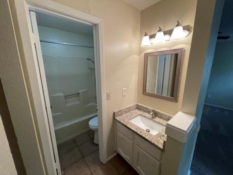 1702 Cinnamon Path Austin TX 78704