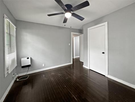 1026 Haynes Street San Marcos TX 78666