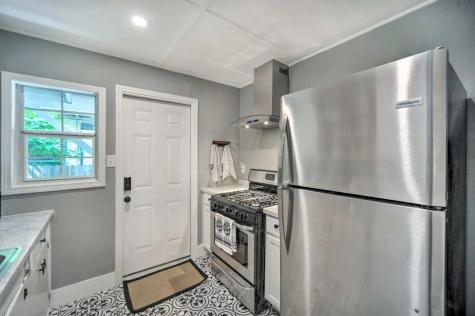 1026 Haynes Street San Marcos TX 78666