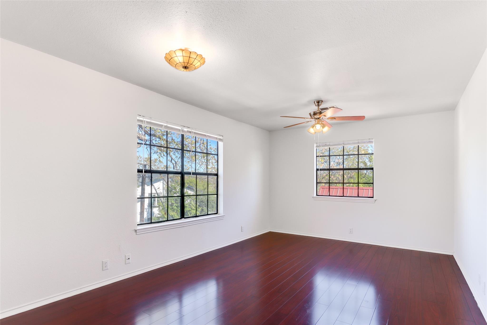 1903 E 20th Street Austin TX 78722