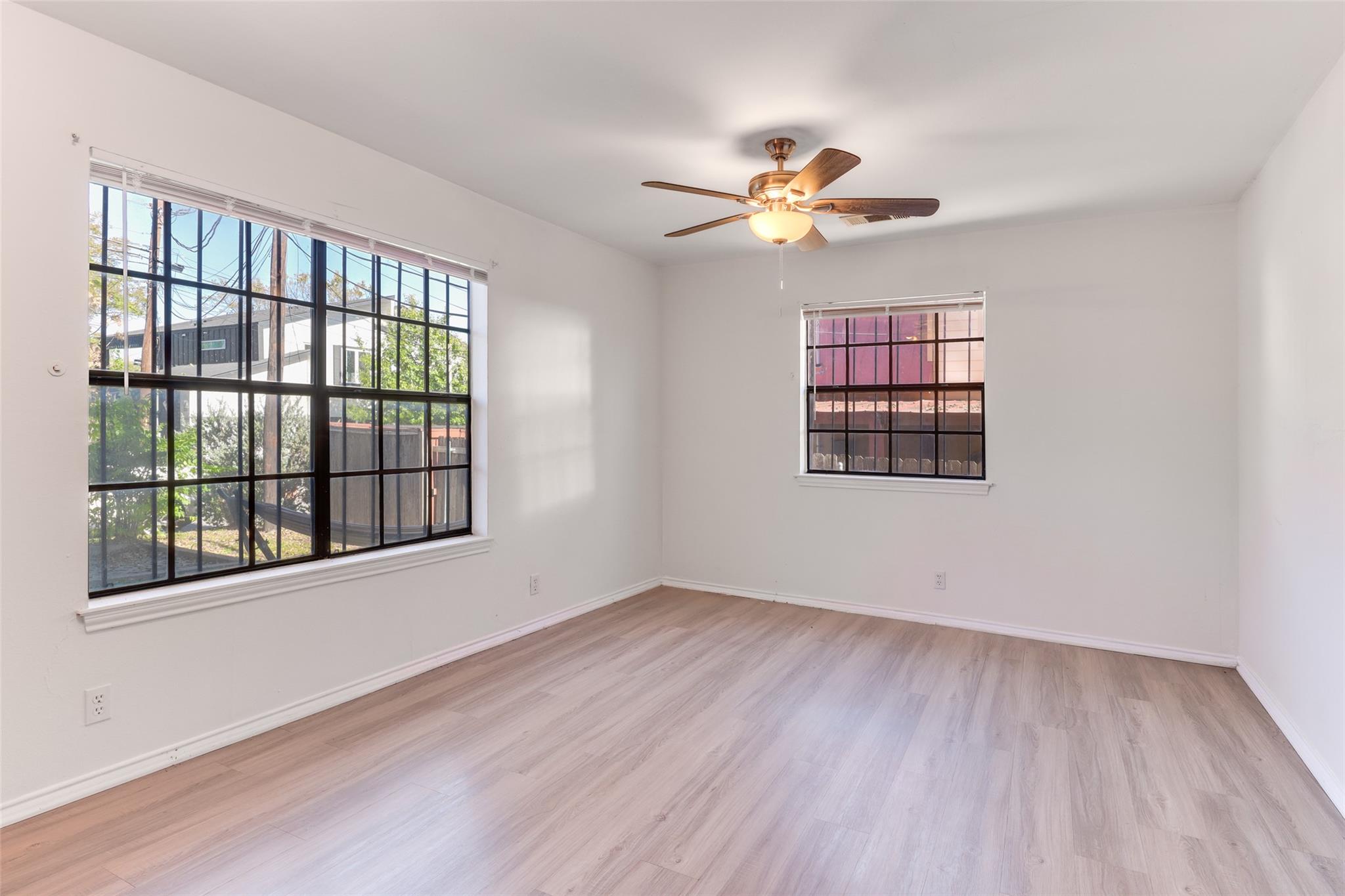1903 E 20th Street Austin TX 78722