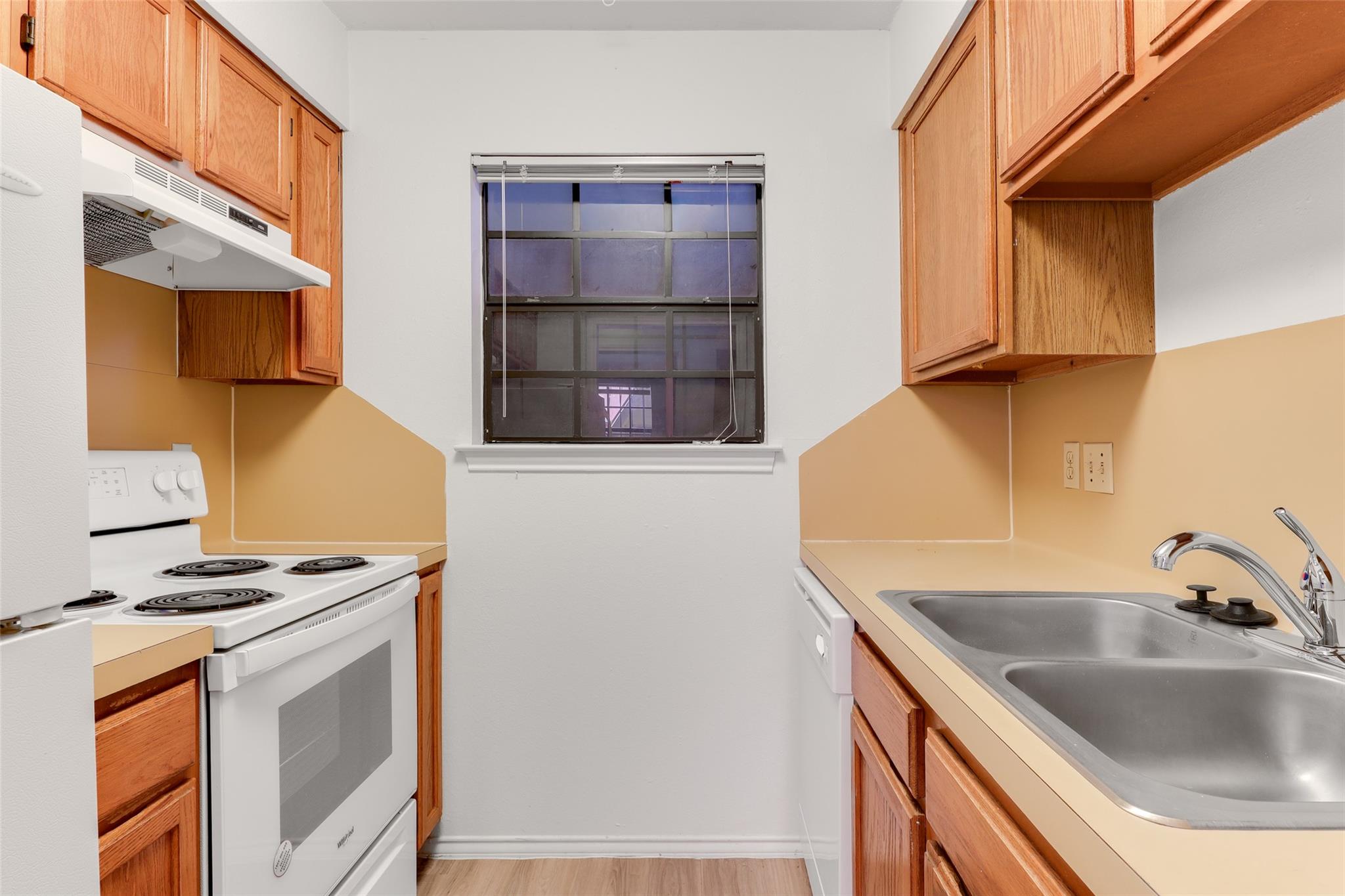 1903 E 20th Street Austin TX 78722