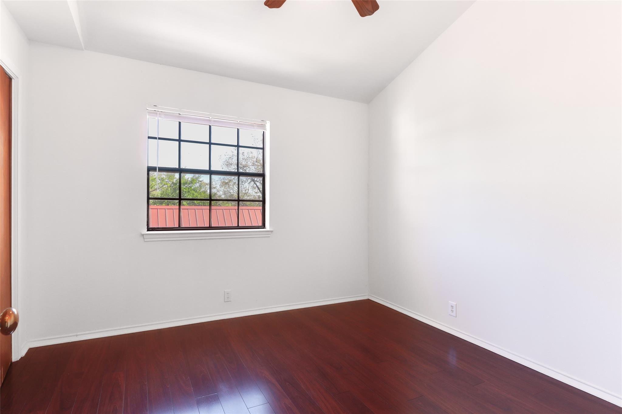 1903 E 20th Street Austin TX 78722