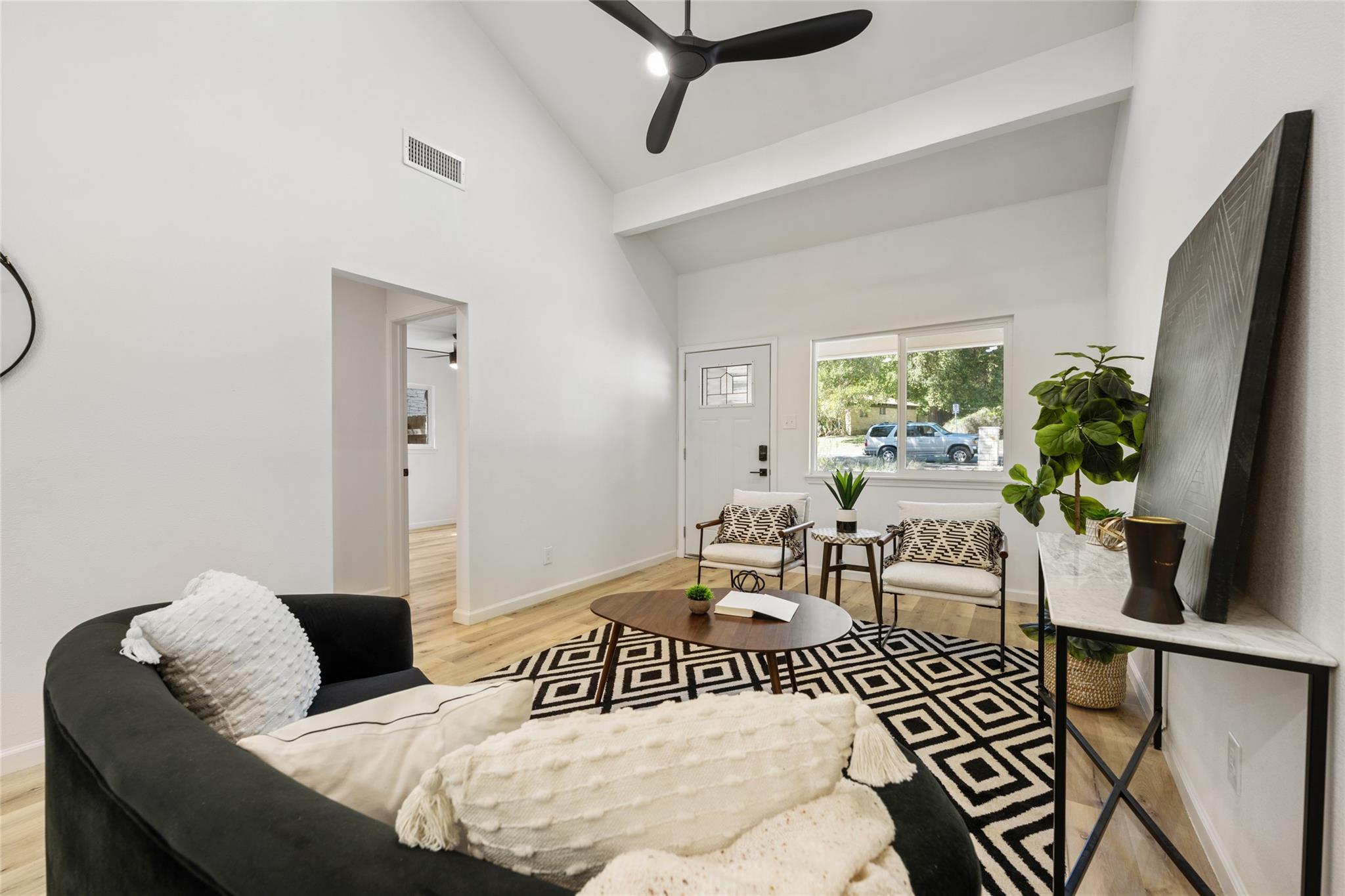 6209 Reicher Drive Austin TX 78723