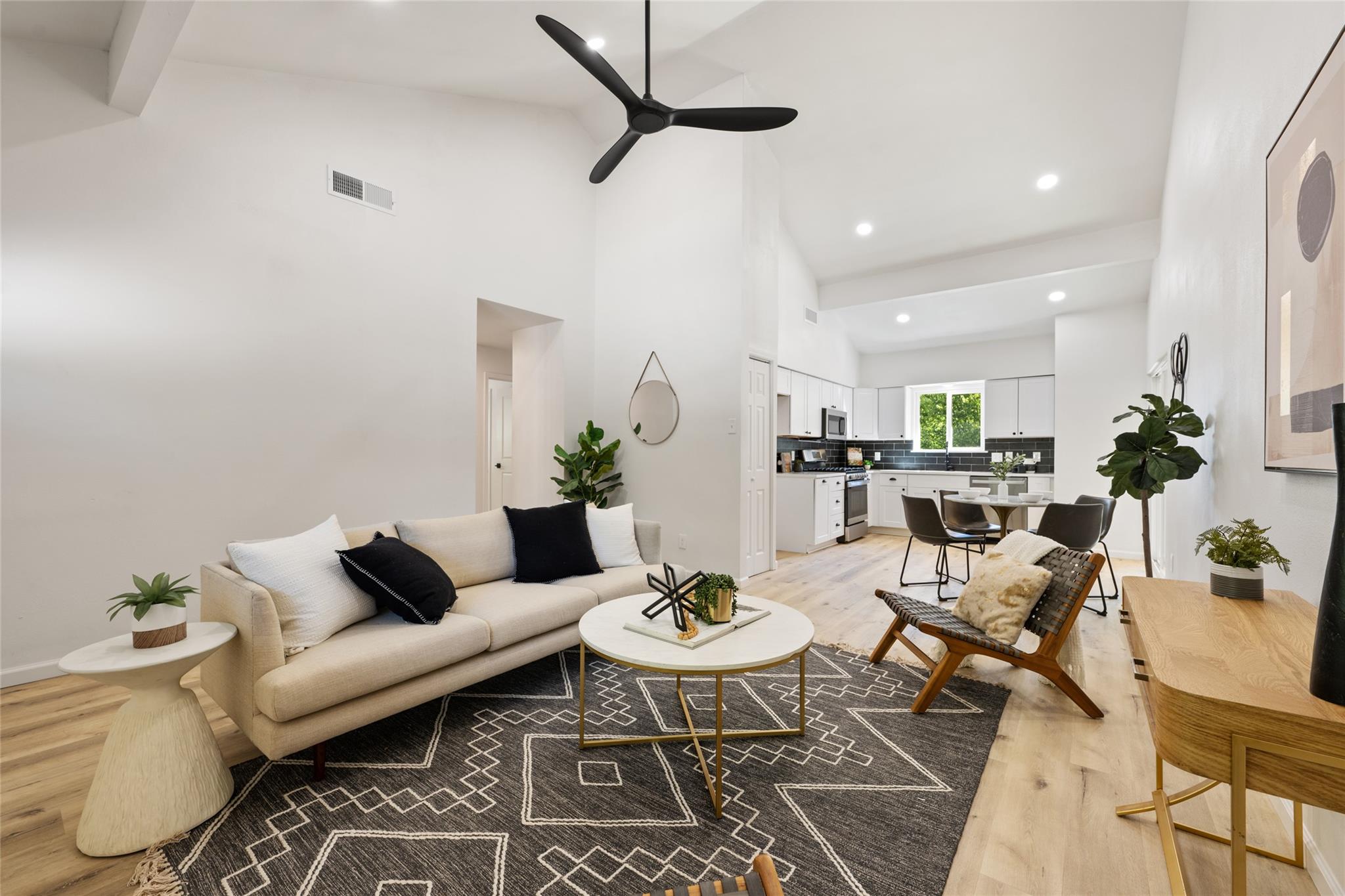6209 Reicher Drive Austin TX 78723