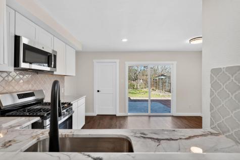 1402 Southport Drive Austin TX 78704