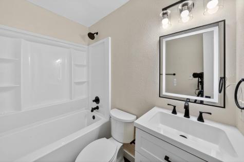 1402 Southport Drive Austin TX 78704