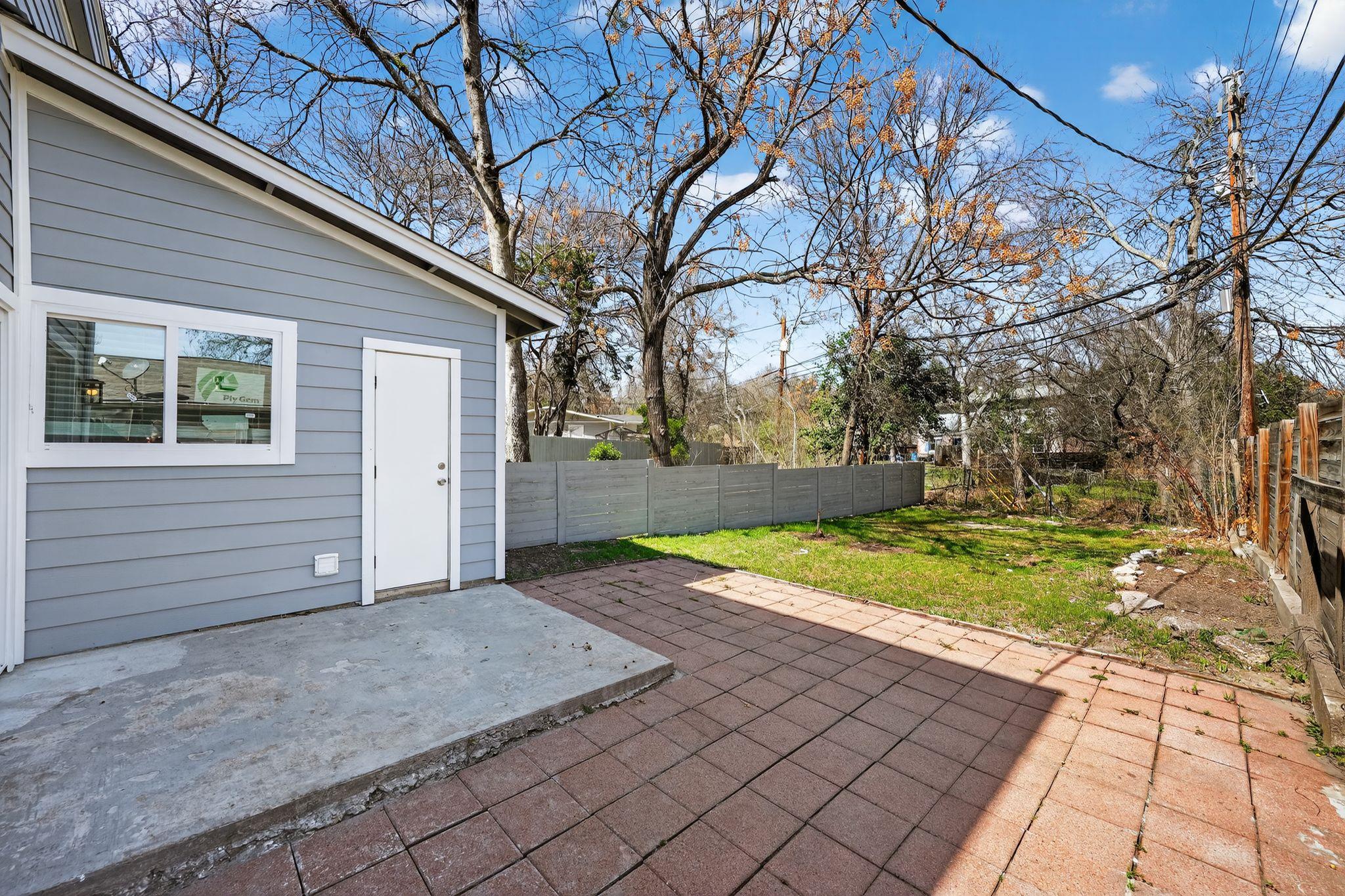 1402 Southport Drive Austin TX 78704