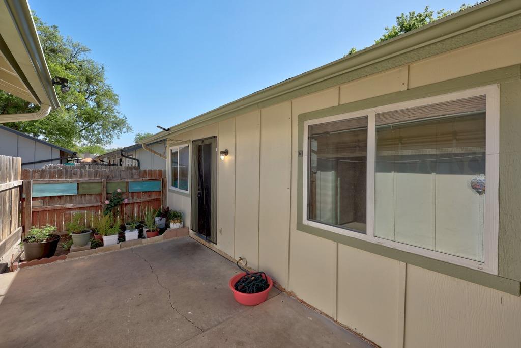 10406 Little Pebble Drive Austin TX 78758