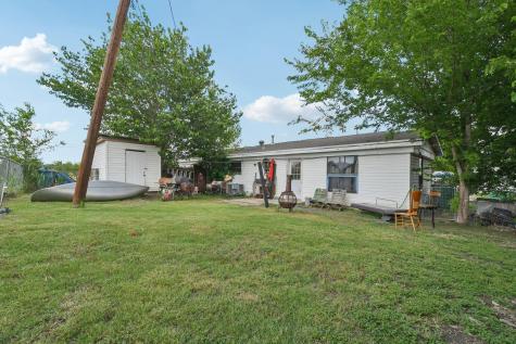 525 Lenora Drive Taylor TX 76574