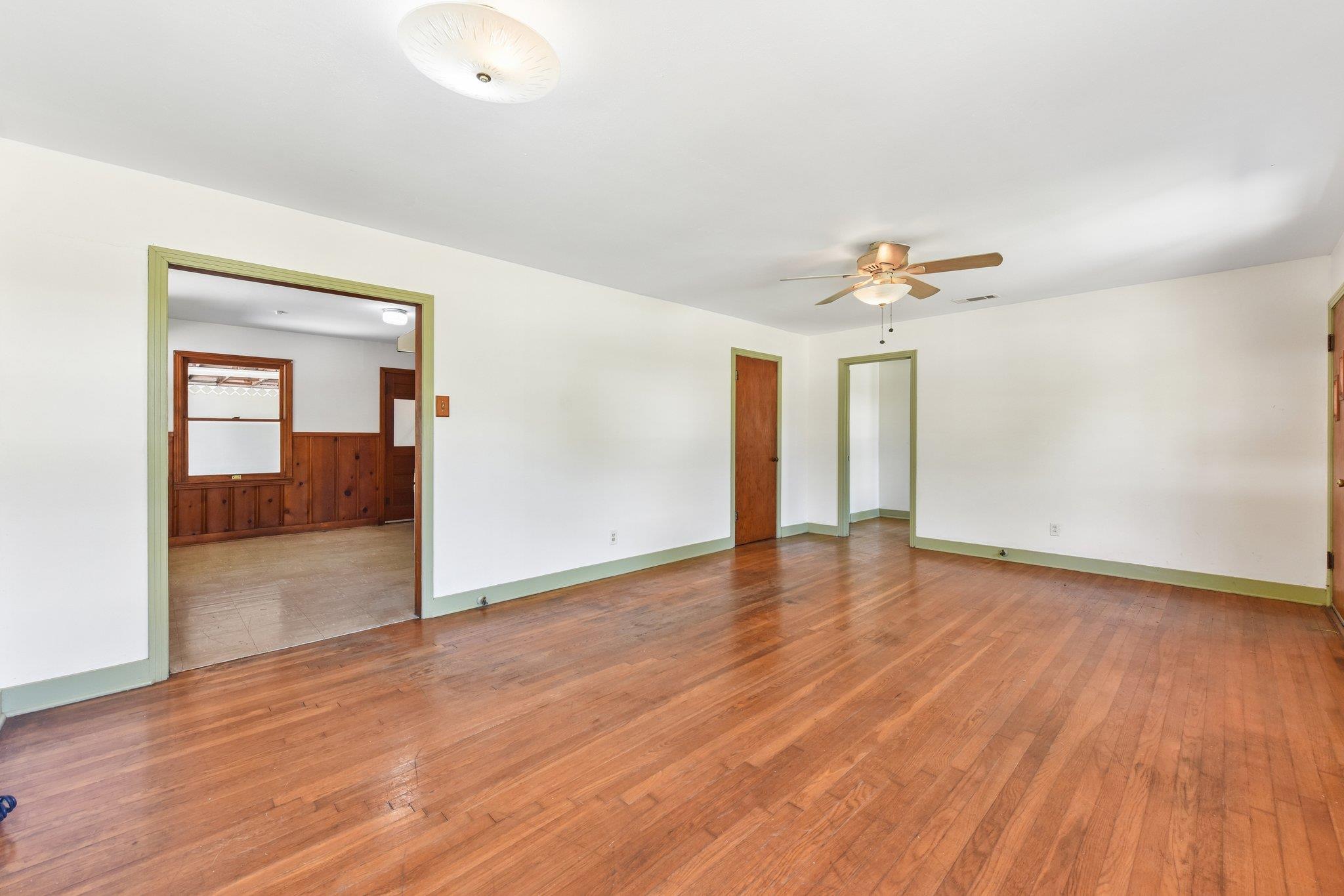 5015 Avenue G Austin TX 78751