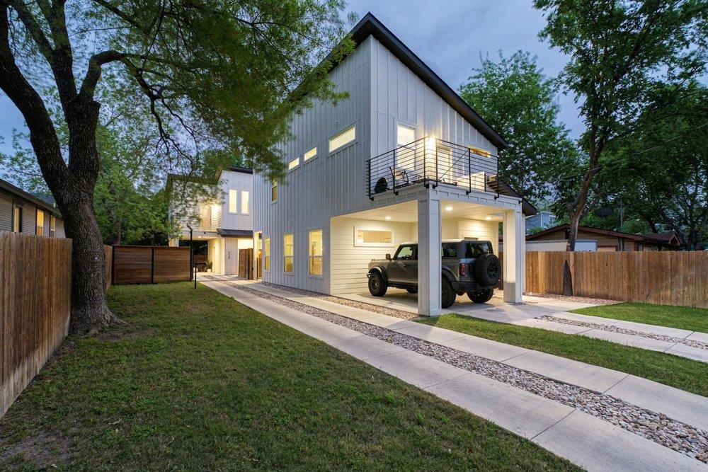 913 Valdez Street Austin TX 78741