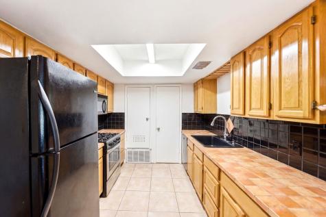 1909 Woodland Avenue Austin TX 78741