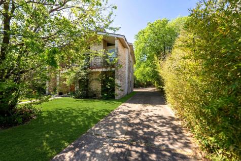 1909 Woodland Avenue Austin TX 78741