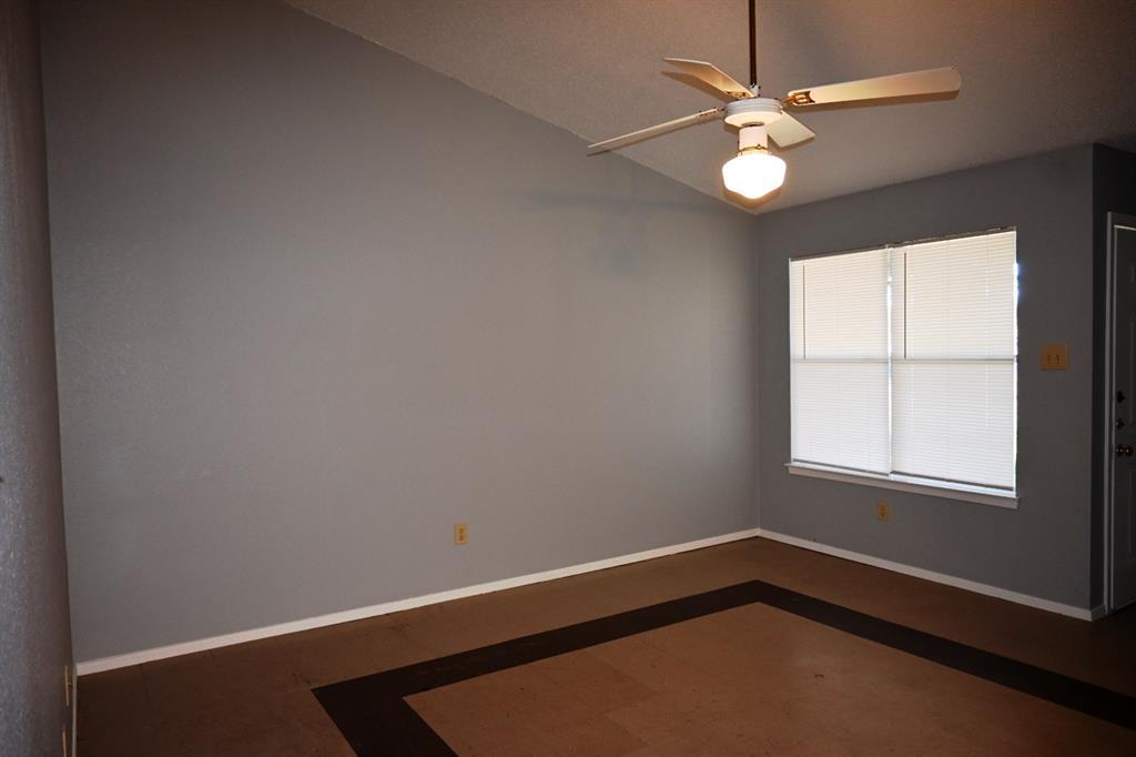 817 Lexington Road Elgin TX 78621