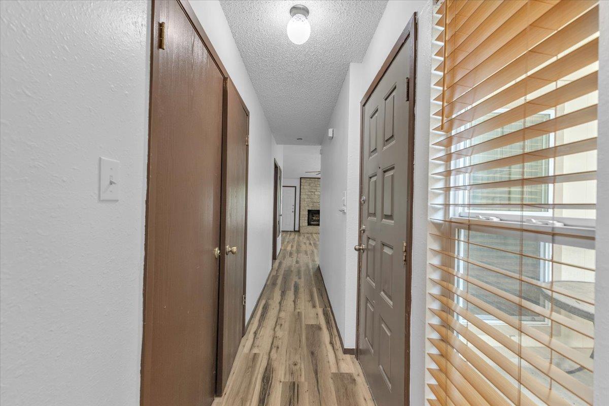 8713 Pineridge Drive Austin TX 78729