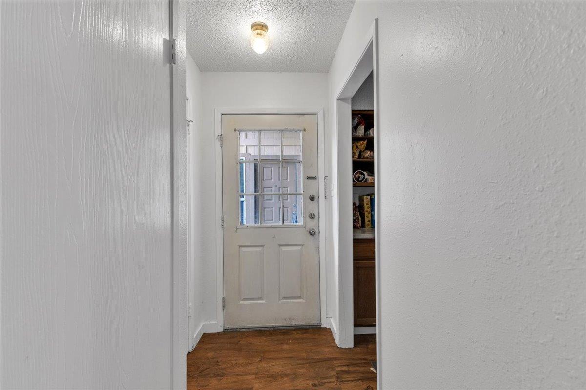 8713 Pineridge Drive Austin TX 78729