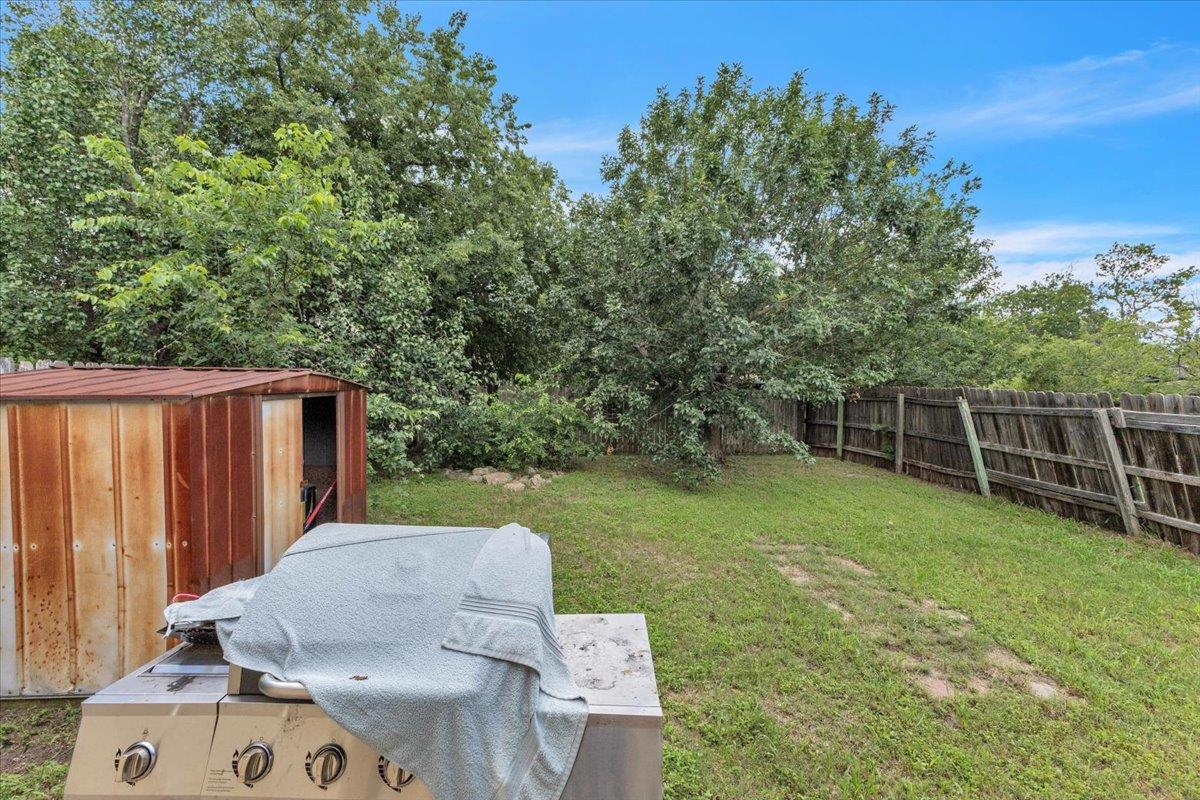 8713 Pineridge Drive Austin TX 78729