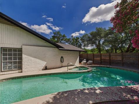 6108 Shadow Valley Drive Austin TX 78731