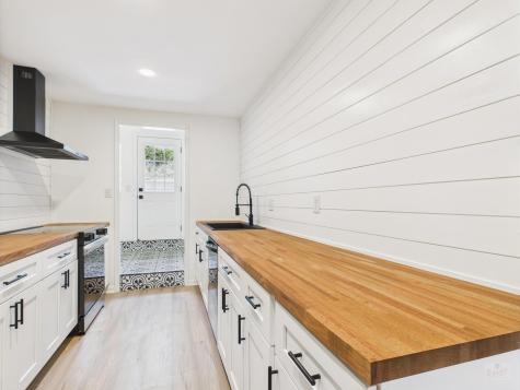 6108 Shadow Valley Drive Austin TX 78731