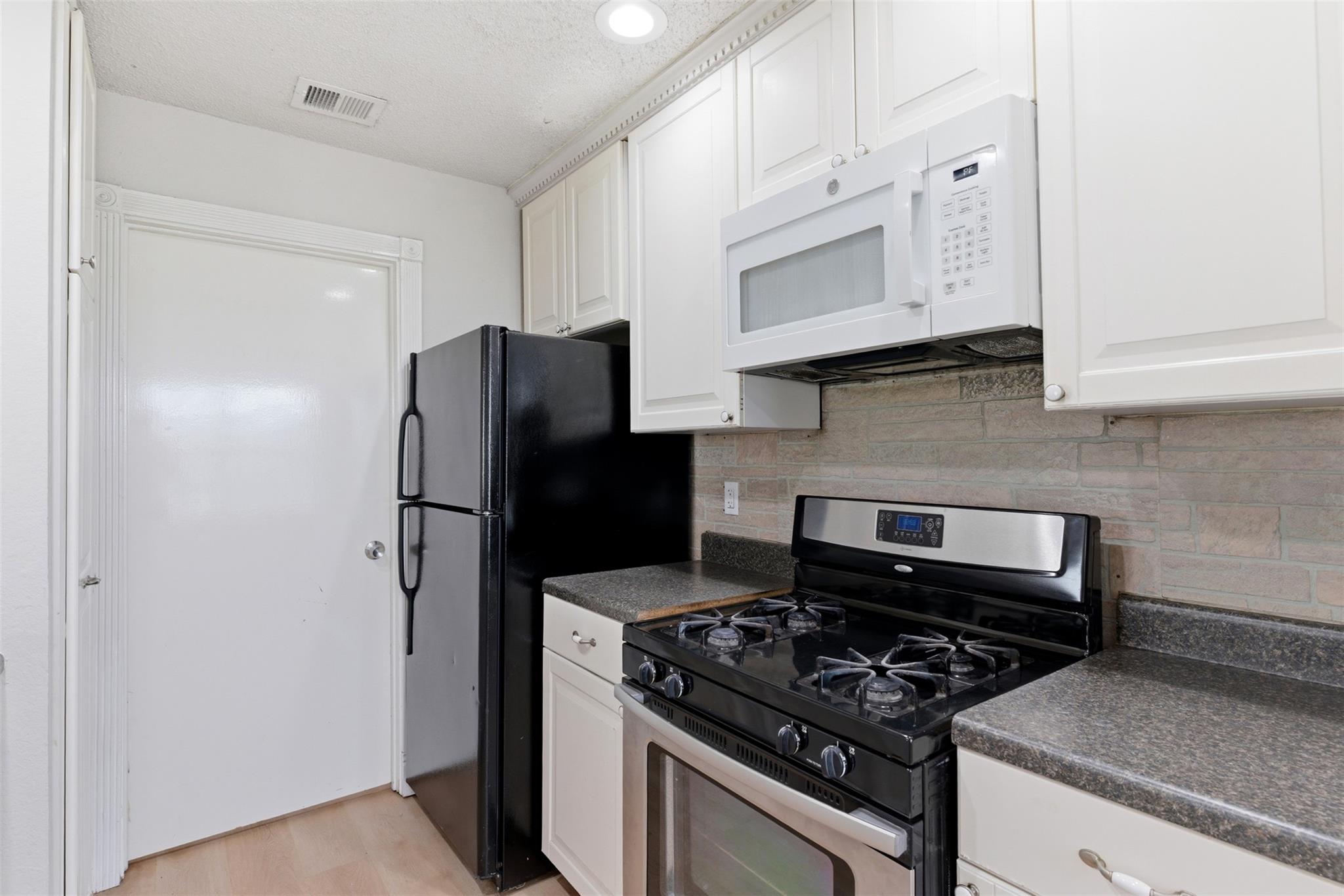 1407 Warrior Lane Del Valle TX 78617