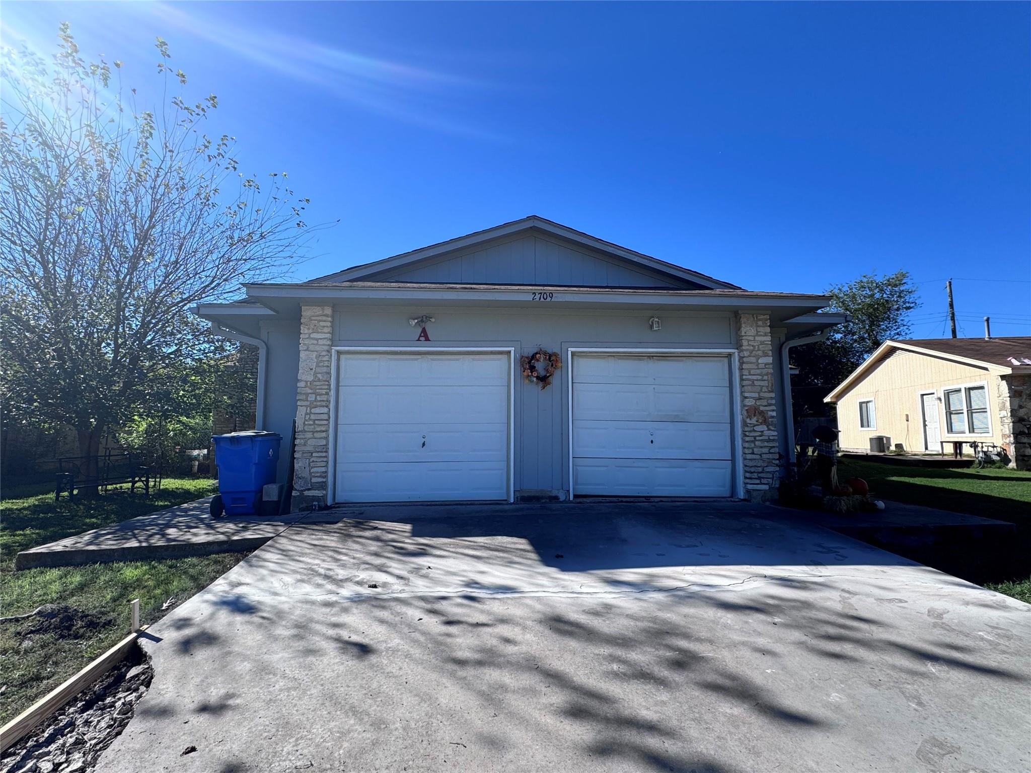 2709 Sunny Lane Taylor TX 76574
