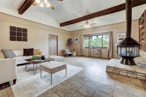 8606 Thunderbird Road Austin TX 78736