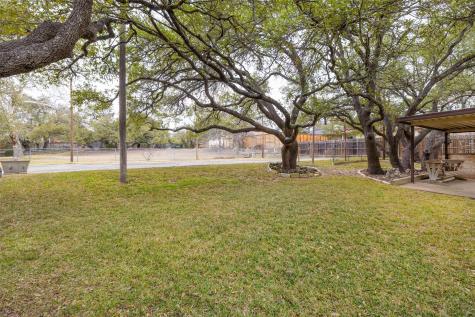8606 Thunderbird Road Austin TX 78736