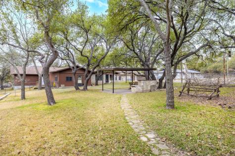 8606 Thunderbird Road Austin TX 78736