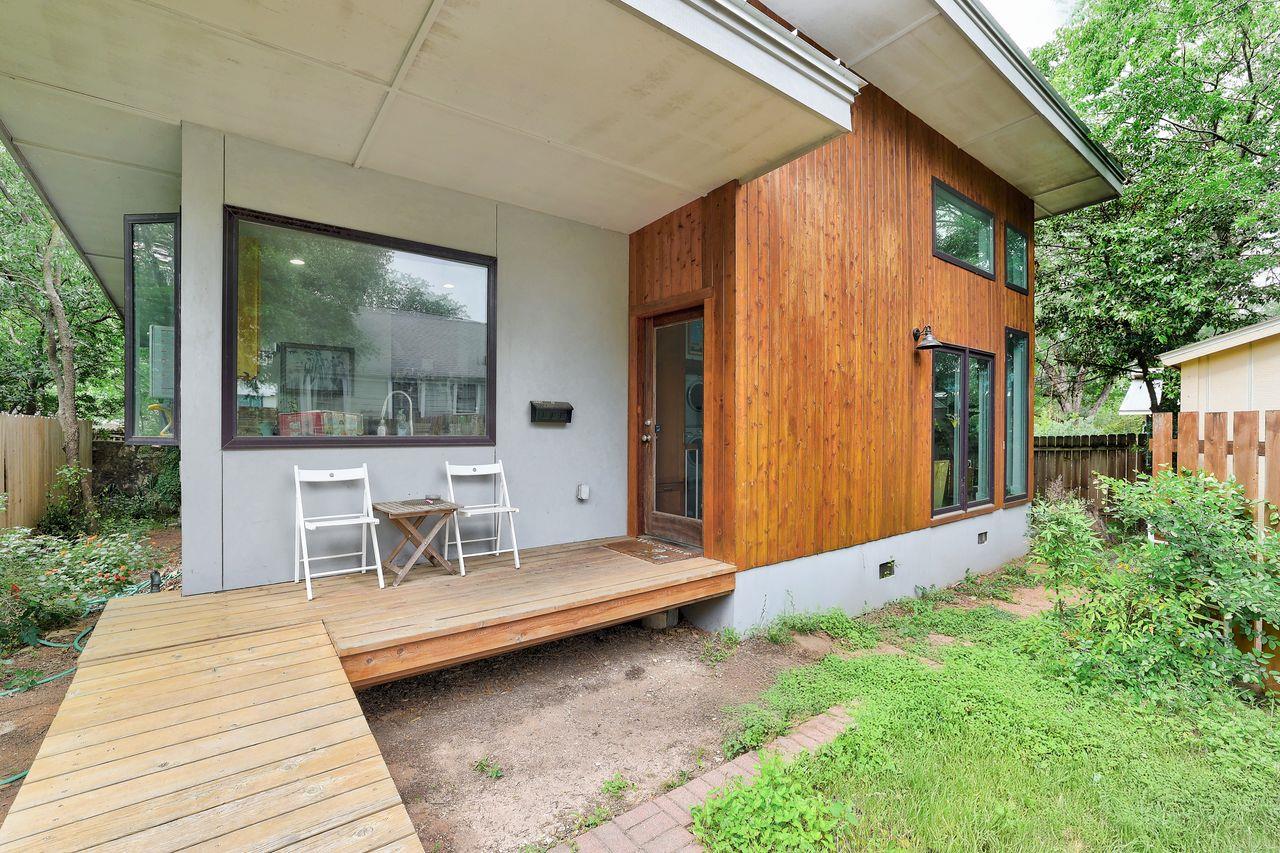 809 E 44th Street Austin TX 78751