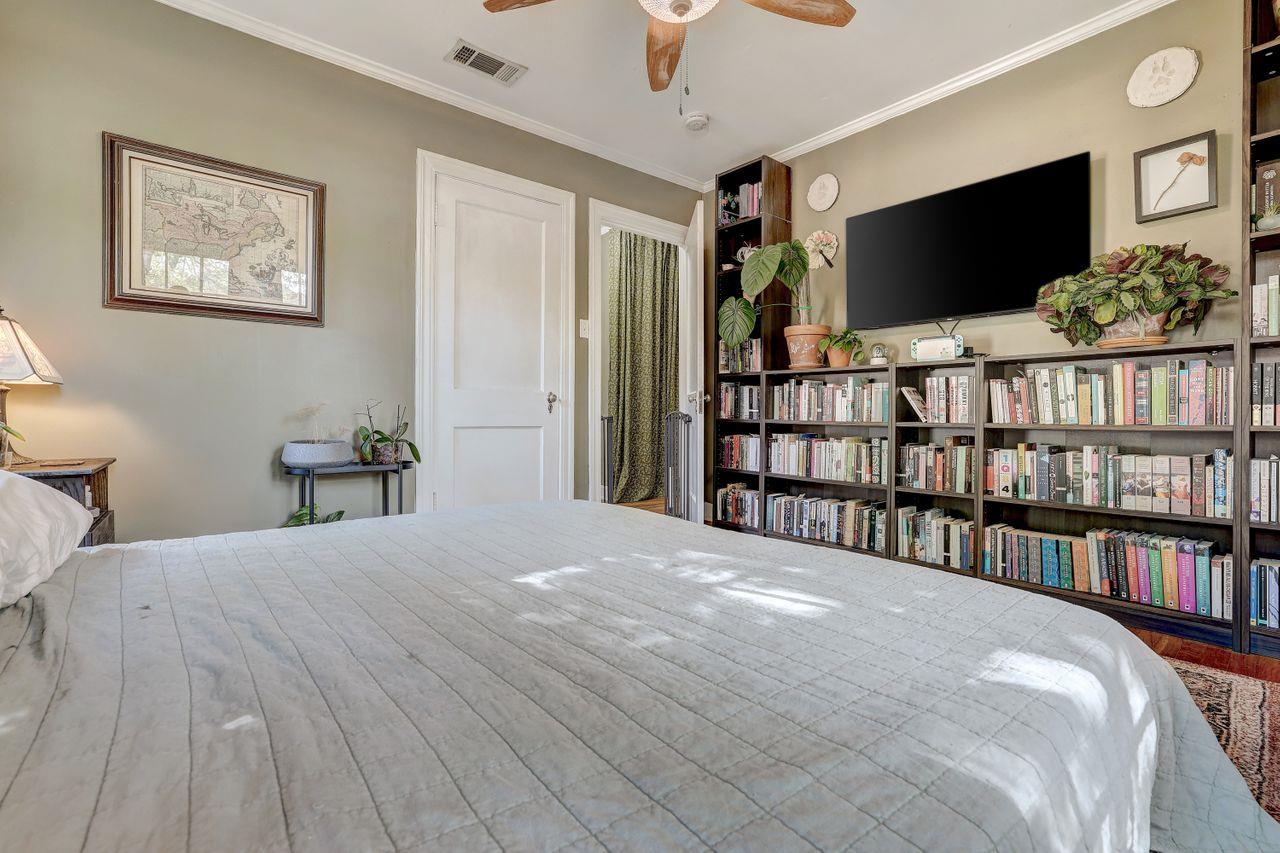 809 E 44th Street Austin TX 78751