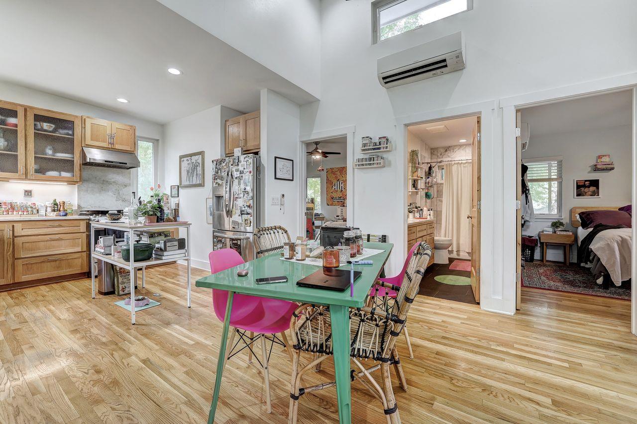 809 E 44th Street Austin TX 78751
