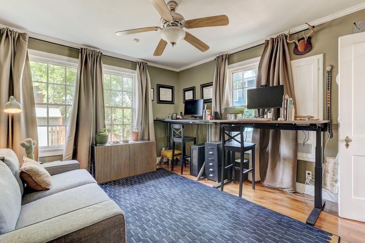 809 E 44th Street Austin TX 78751