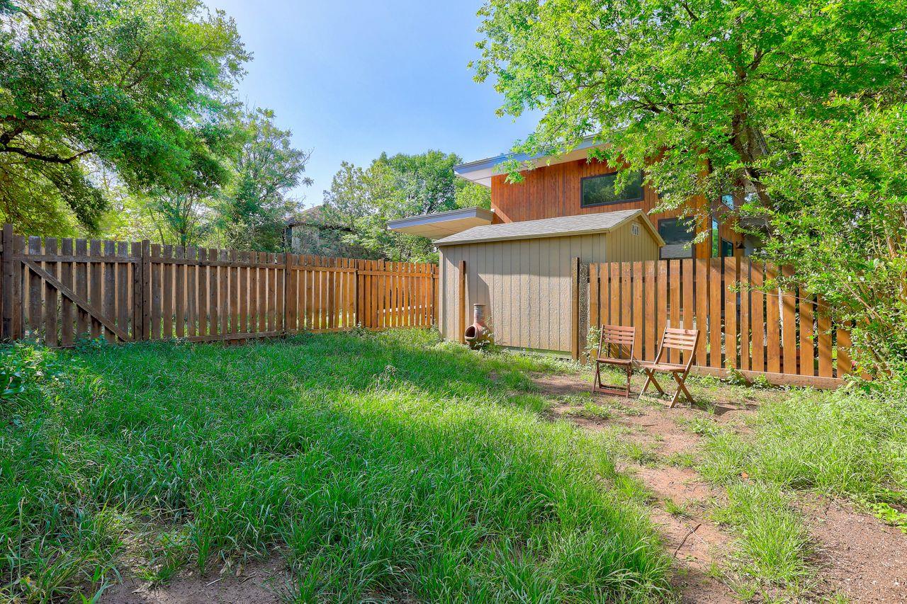 809 E 44th Street Austin TX 78751