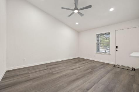 6203 Berkett Cove Austin TX 78745