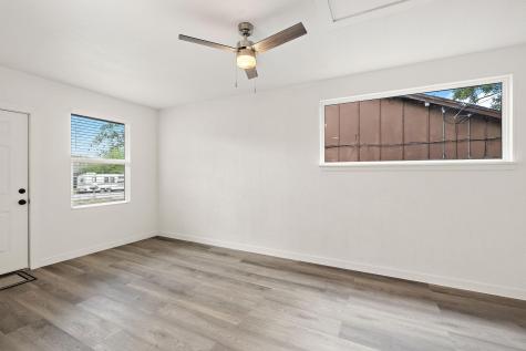 6203 Berkett Cove Austin TX 78745