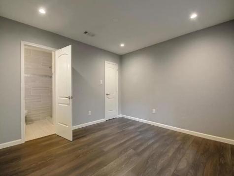 4702 Duval Street Austin TX 78751