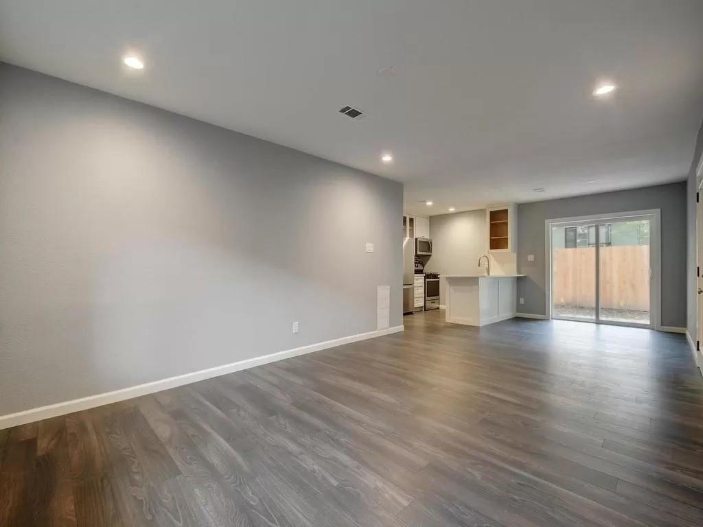 4702 Duval Street Austin TX 78751