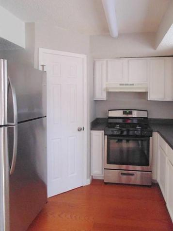 2005 Glen Allen Street Austin TX 78704