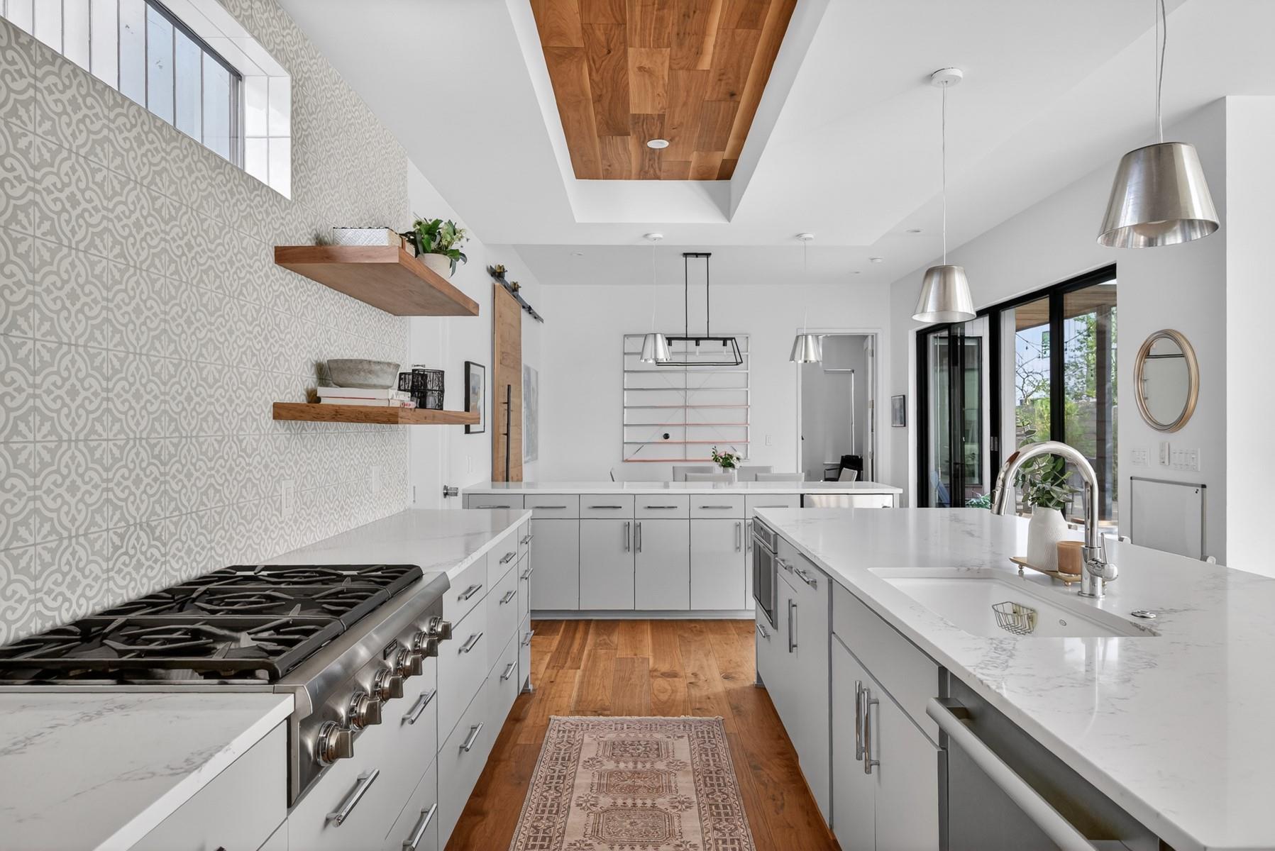 1605 Chelsea Lane Austin TX 78704