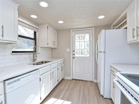 21401 Patton Avenue Lago Vista TX 78645