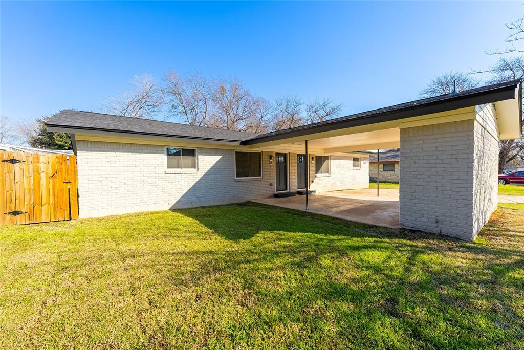4306 Shallowbrook Trail Austin TX 78744