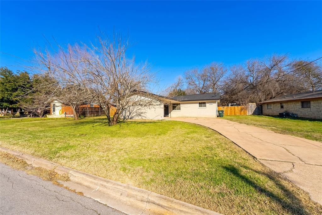 4306 Shallowbrook Trail Austin TX 78744