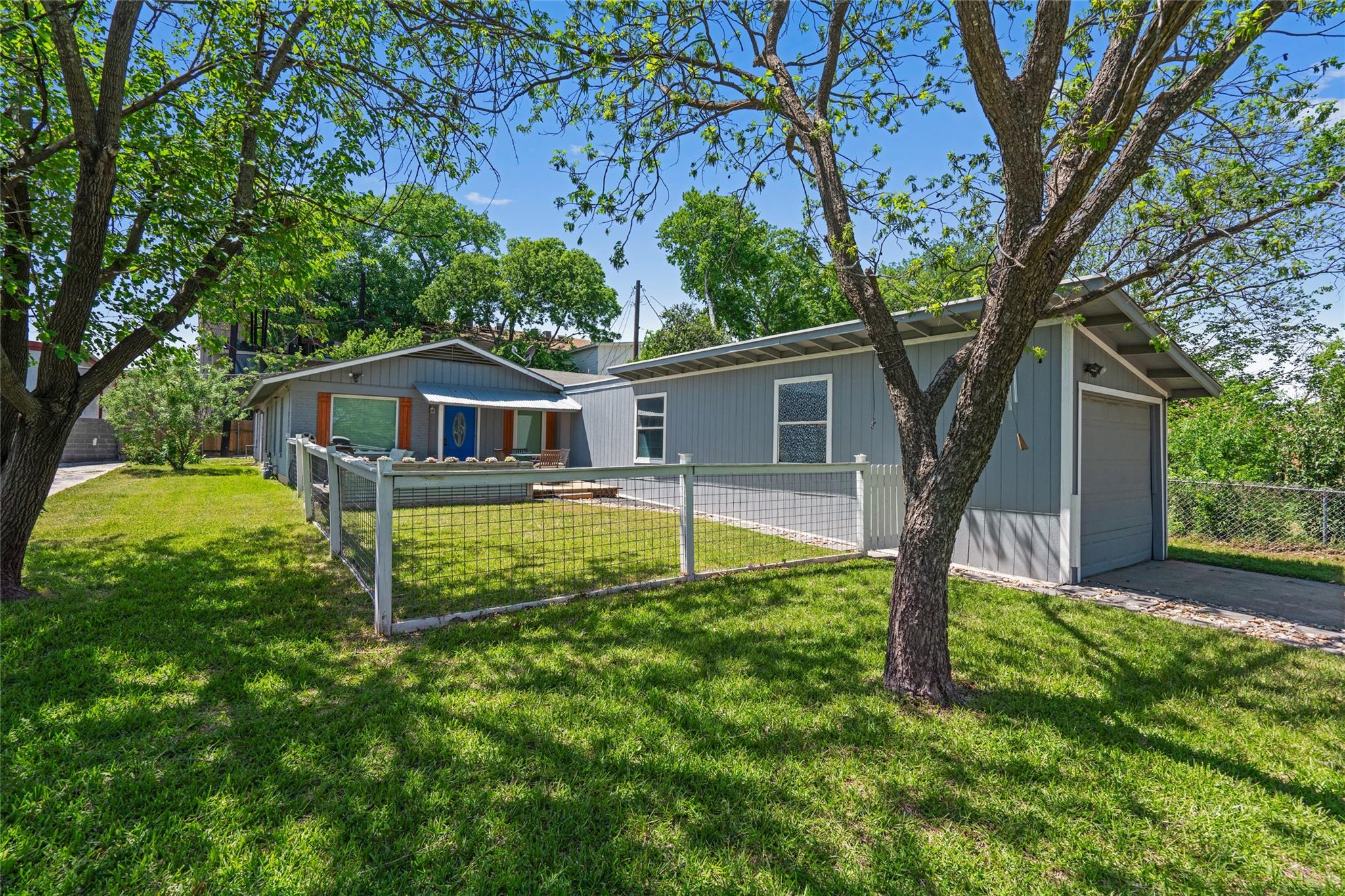 8400 Sequoia Drive Austin TX 78758