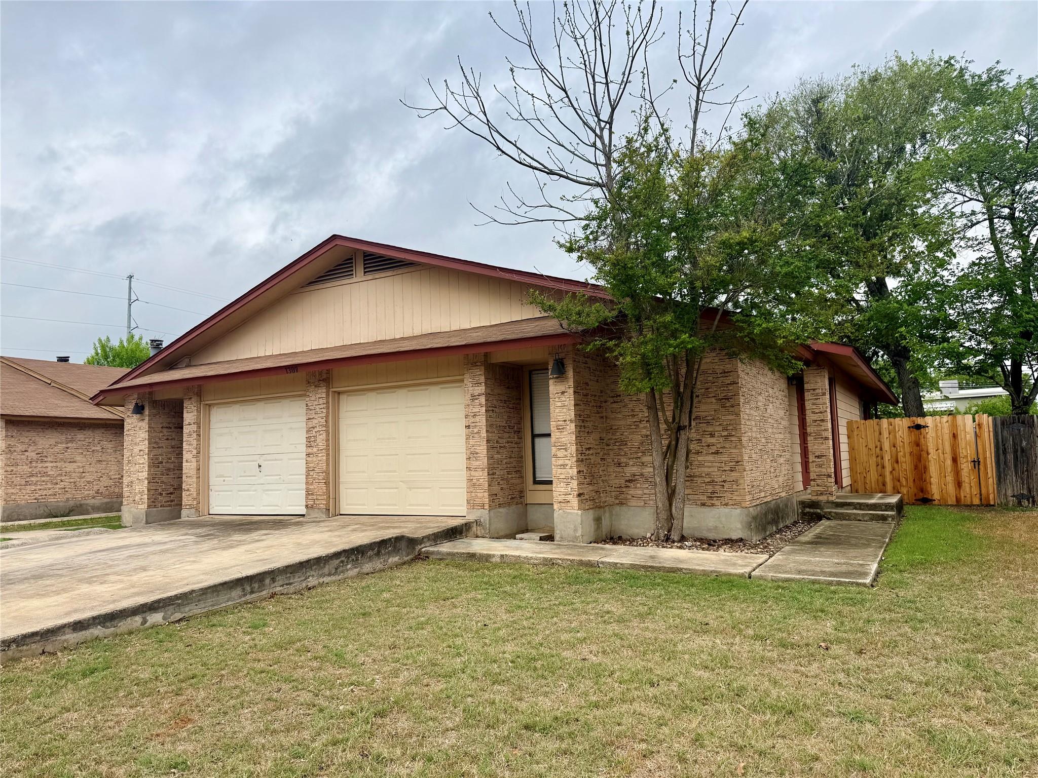 1309 Barbara Drive San Marcos TX 78666
