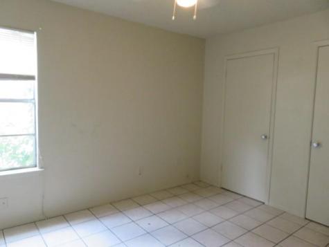 516 Lenora Drive Taylor TX 76574