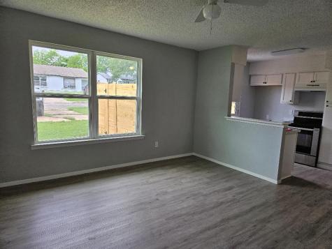516 Lenora Drive Taylor TX 76574