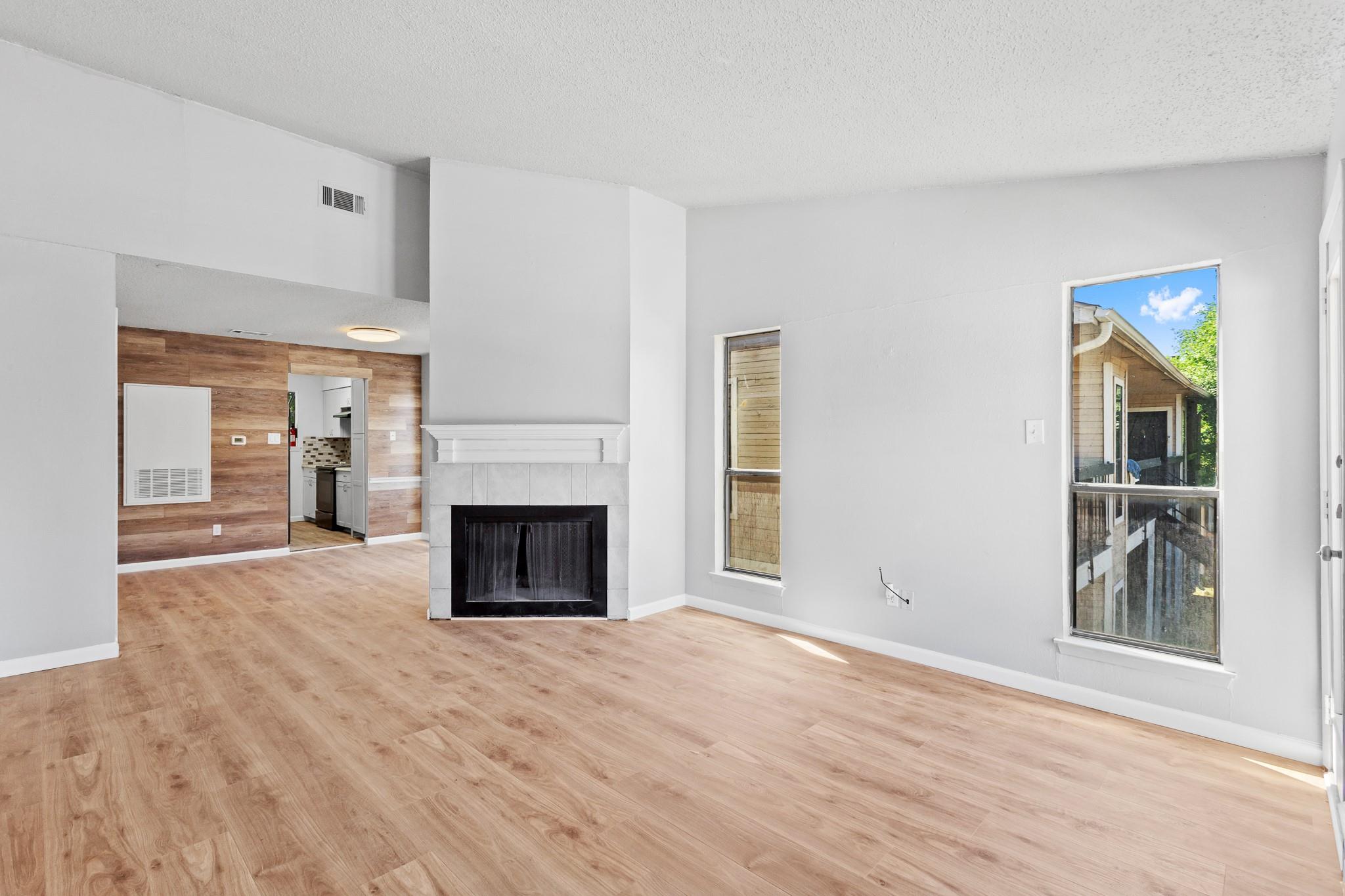 1907 W Loop Austin TX 78758