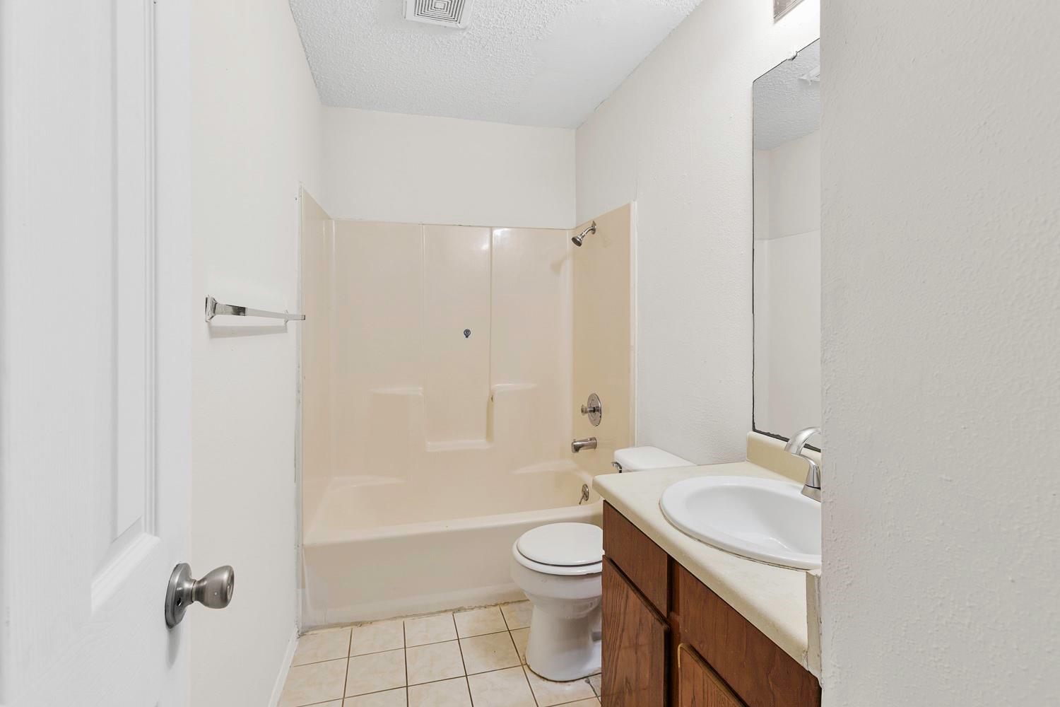 1907 W Loop Austin TX 78758