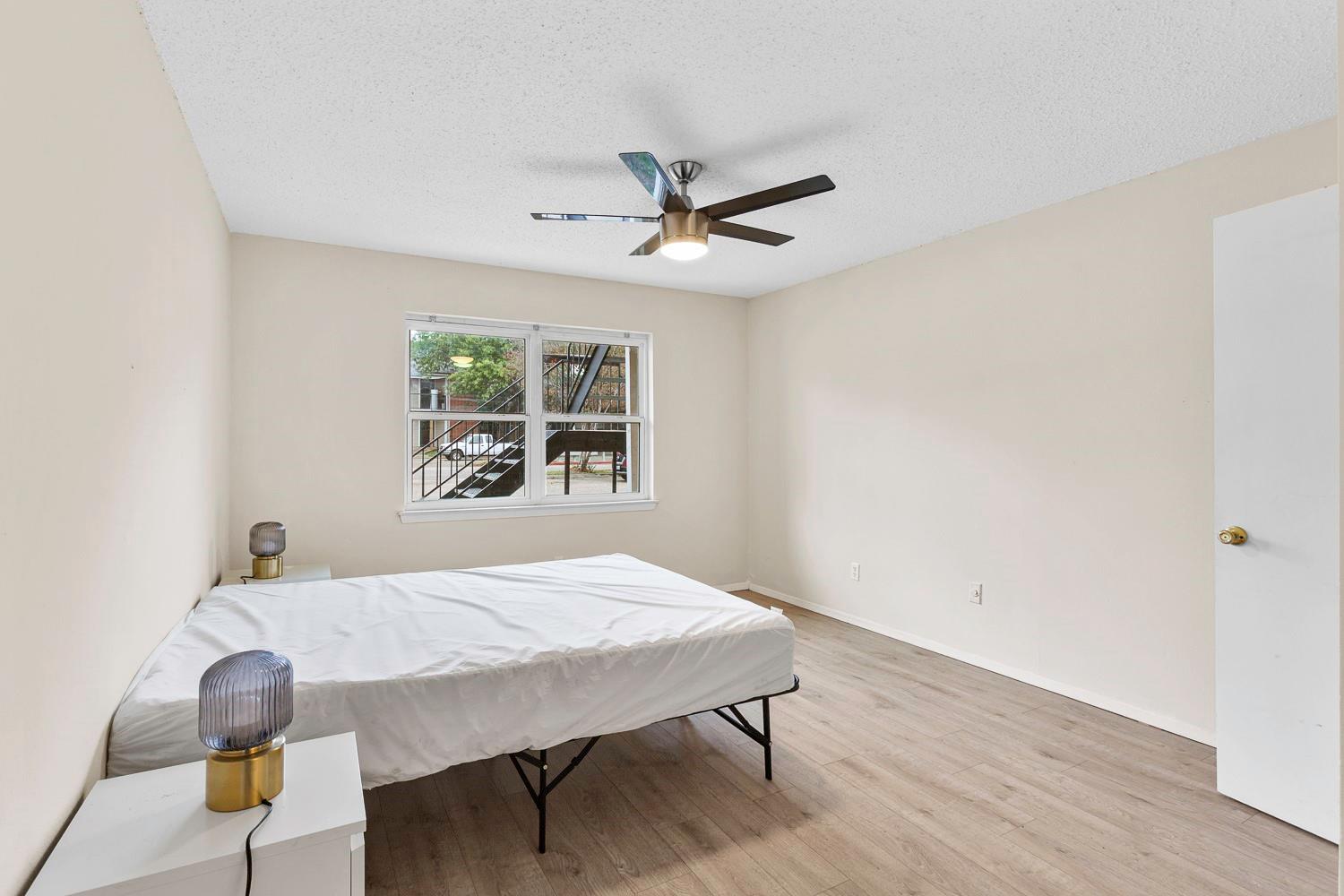 1907 W Loop Austin TX 78758